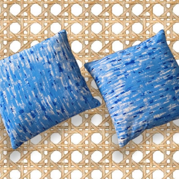 Accents Luxury Home Chic Coastal Blue Beige Sequin Detailed Linen